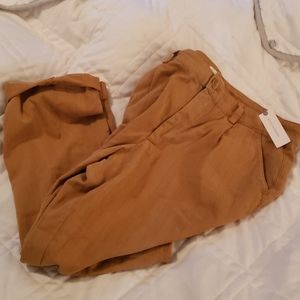 Anthropologie pleated tapered trousers. Ne…